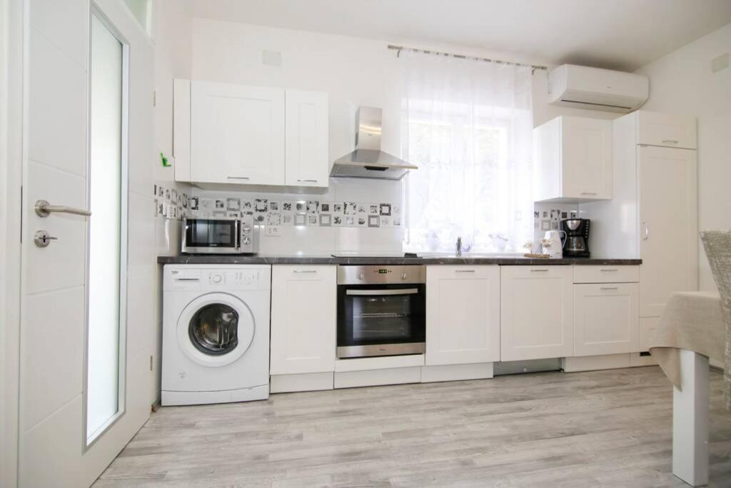 Buki **** Appartement